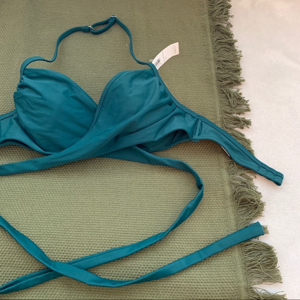 FOREST GREEN BIKINI TOP